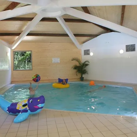 营地 Avec Terrasse - 8 Personnes A Saint-georges-d'oleron - Api-1-52-554 Les Sables Vignier