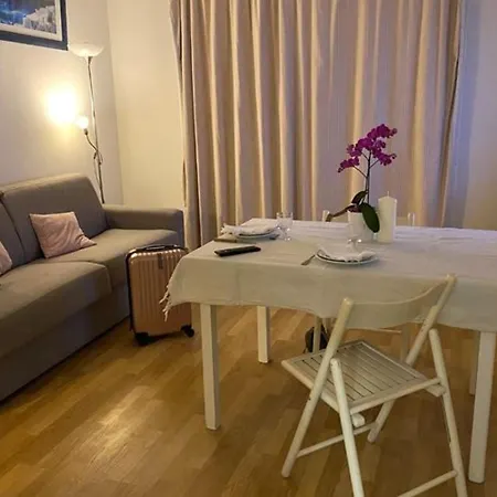 Avec Terrasse - 8 Personnes A Saint-georges-d'oleron - Api-1-52-554 营地
